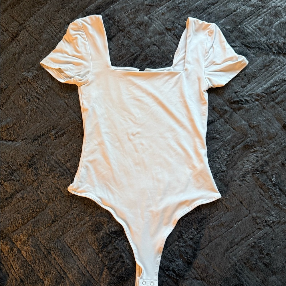 RD Style White Square Neck Puff Sleeve Bodysuit | Size S